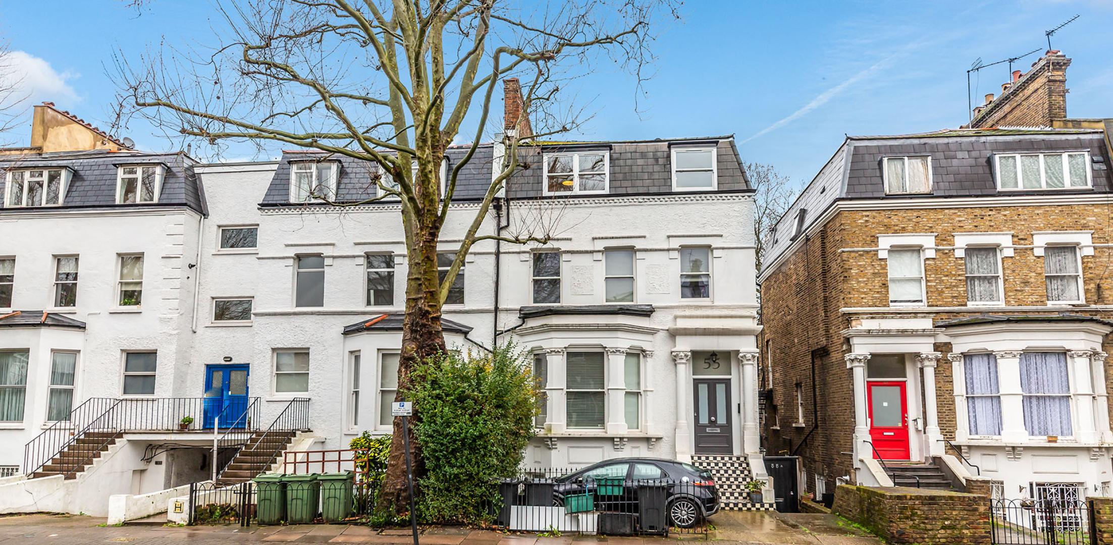 Large newly decorated 4 bed 2 bath mins to tube and shops  Hillmarton Road, Caledonian Road